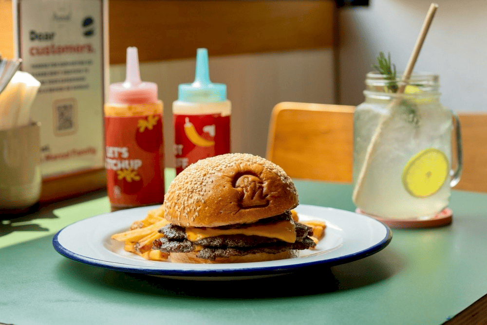 Marcel Gourmet Burger is a restaurant specializing in handcrafted French-style burgers, with carefully selected fresh ingredients (Source: Marcel Vietnam)